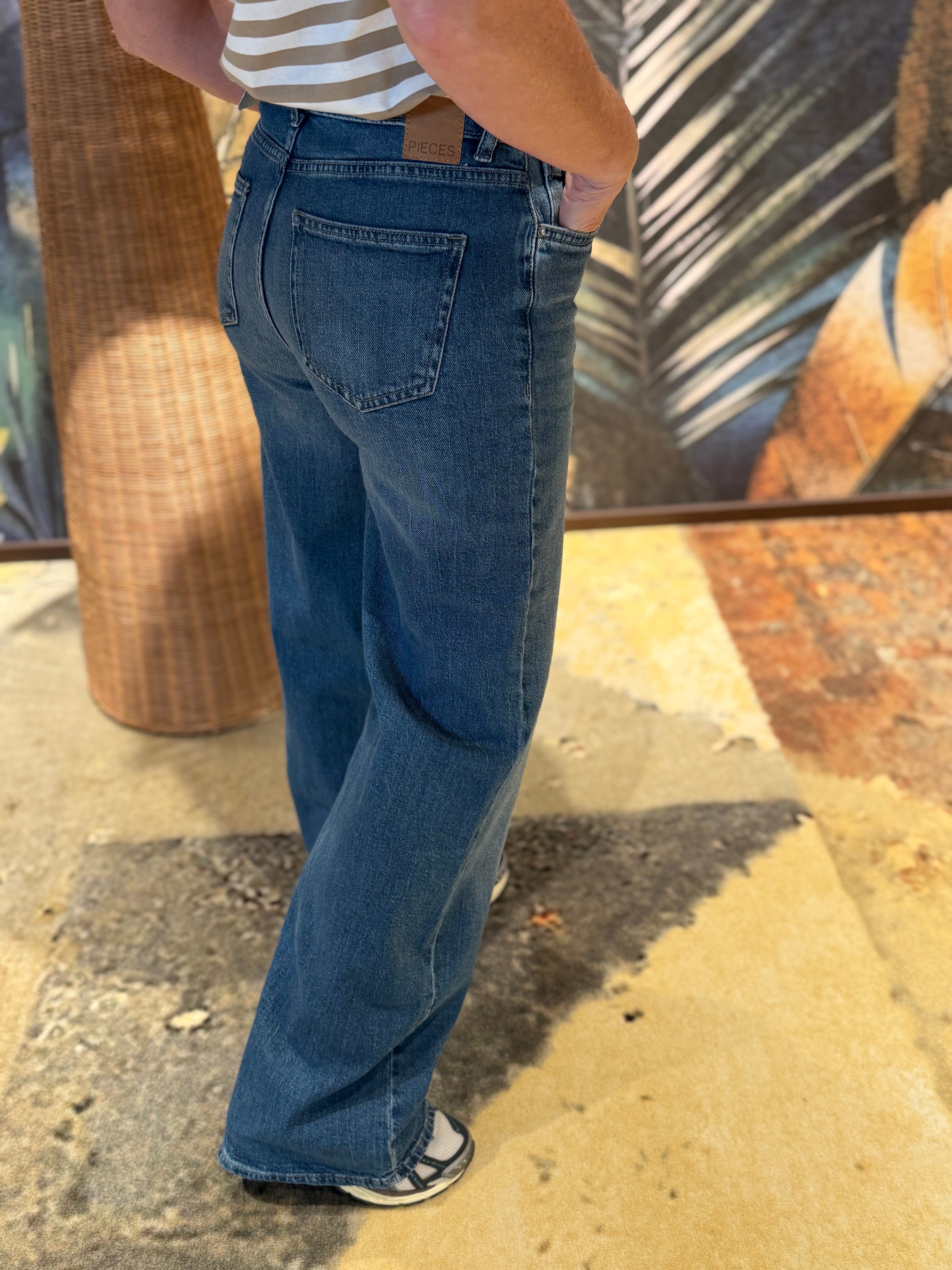 PCSILKE Jeans - Medium Blue Denim